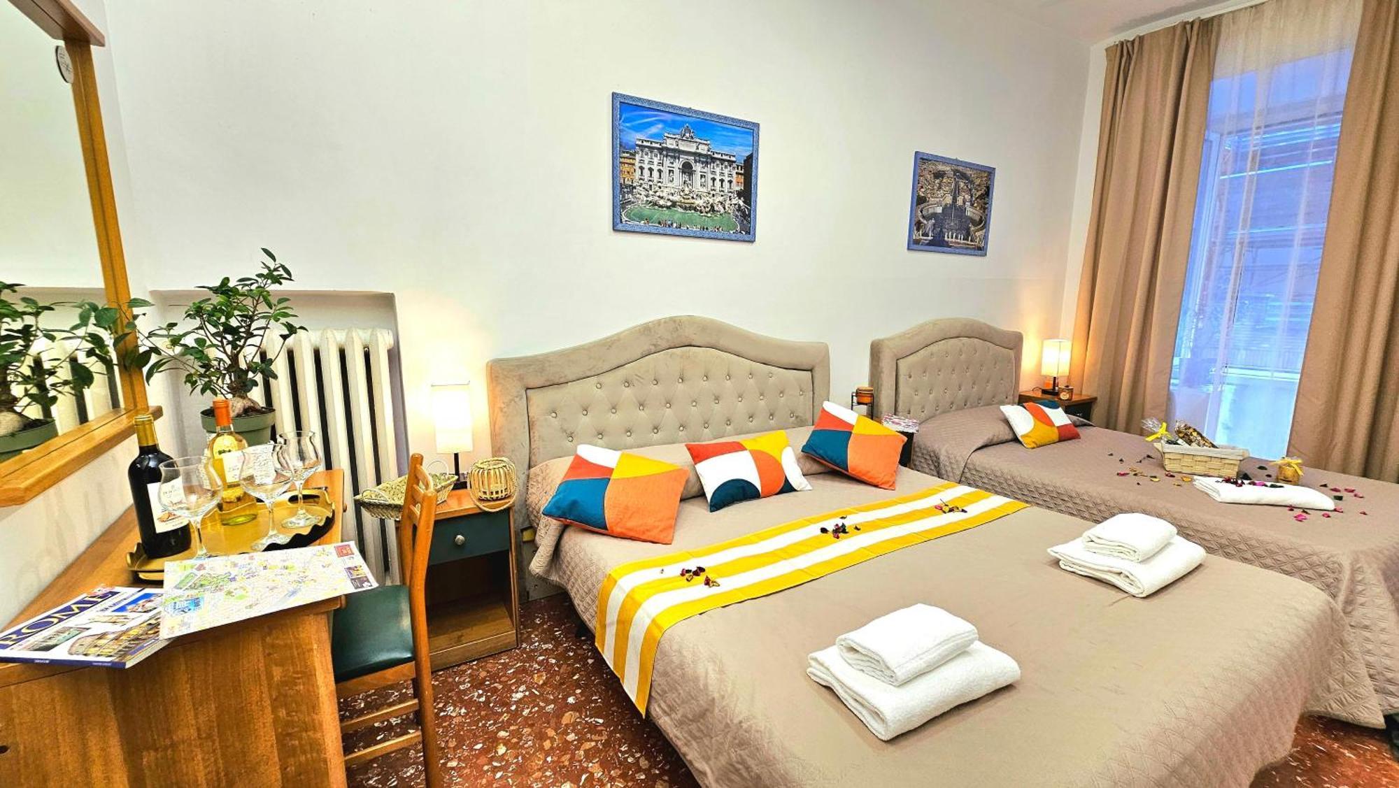 A Casa Simpatia Roma - Free Parking If You Book 4 Nights Bed and Breakfast Εξωτερικό φωτογραφία