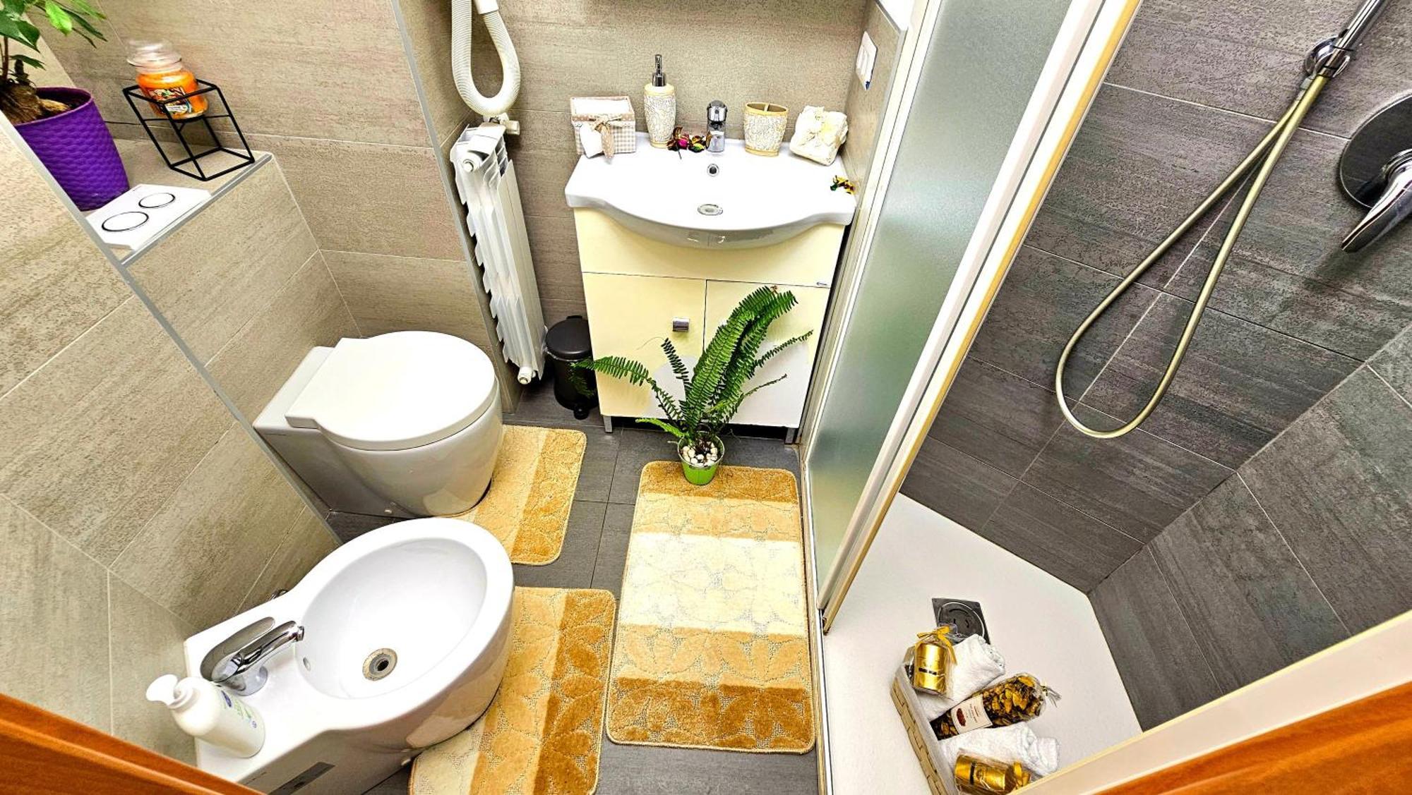 A Casa Simpatia Roma - Free Parking If You Book 4 Nights Bed and Breakfast Εξωτερικό φωτογραφία